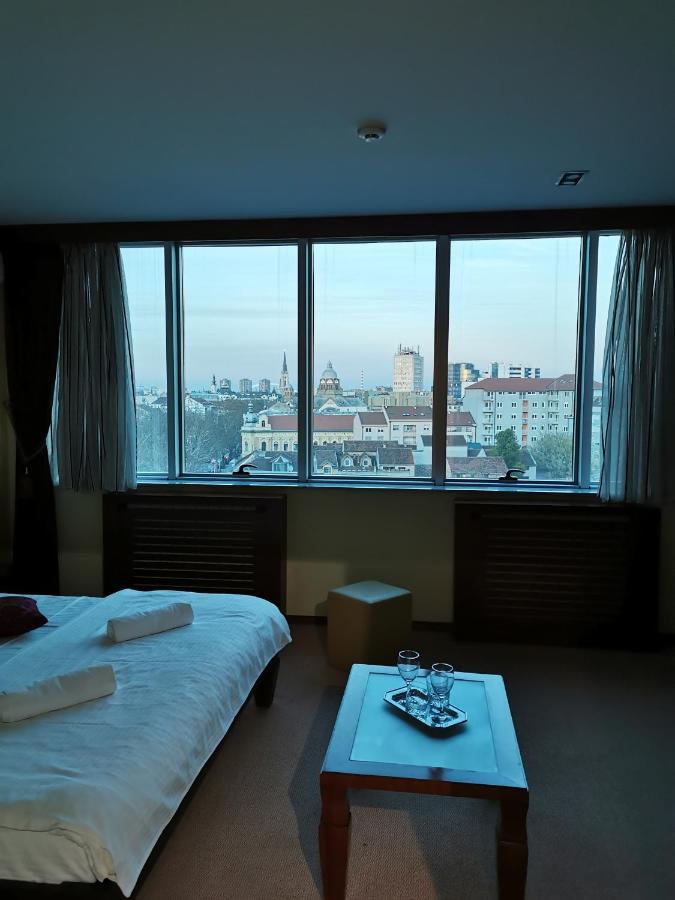 Panorama Apartman Novi Sad Exterior foto
