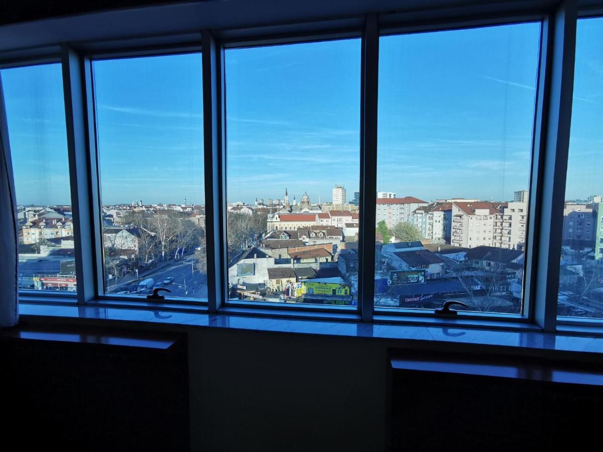 Panorama Apartman Novi Sad Exterior foto